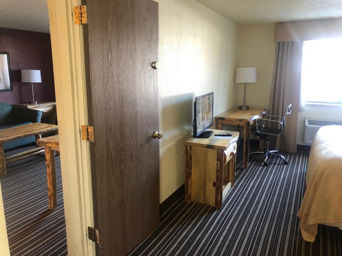 Studio 6 Suites Butte Mt I-90 I-15 Ngoại thất bức ảnh