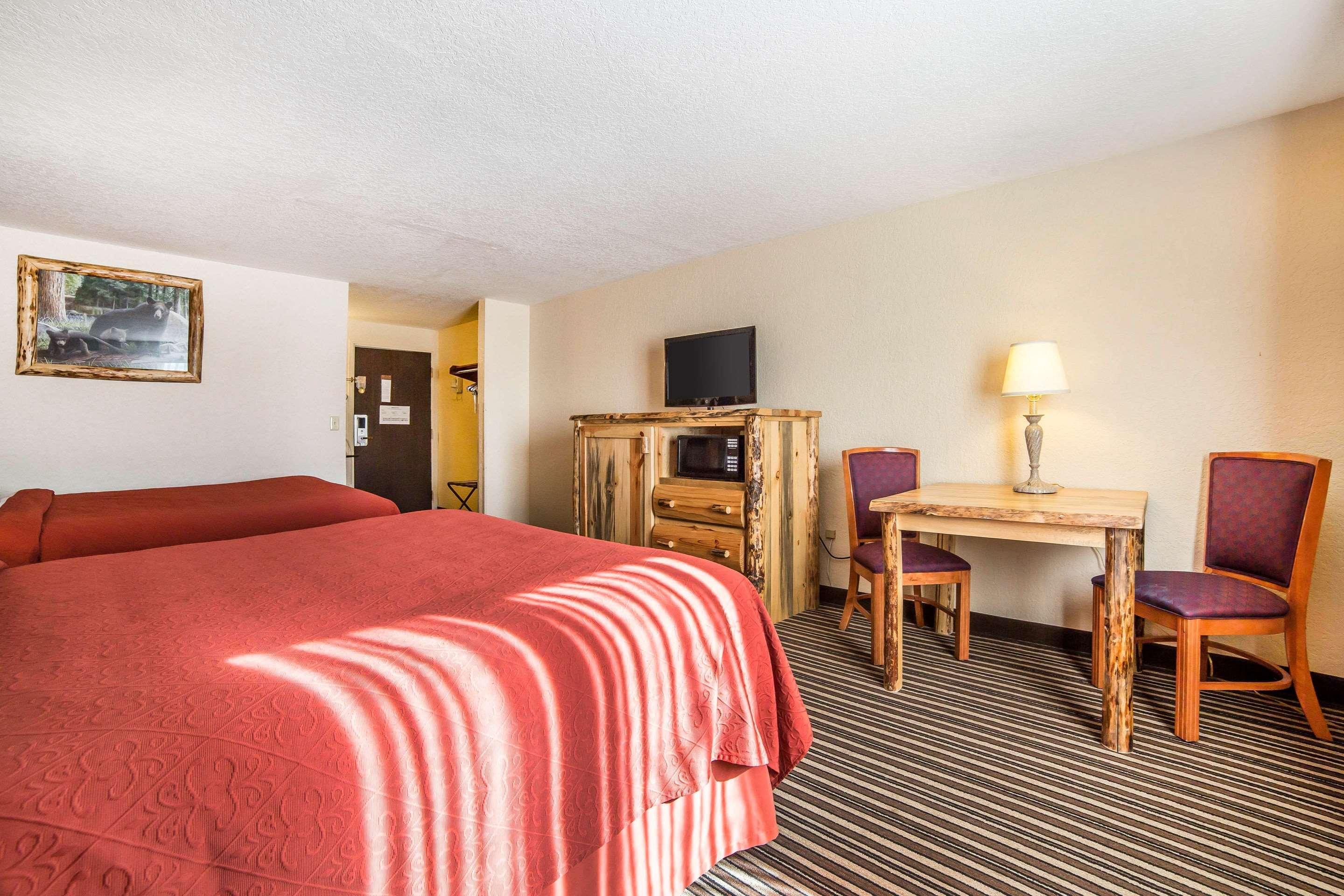 Studio 6 Suites Butte Mt I-90 I-15 Ngoại thất bức ảnh